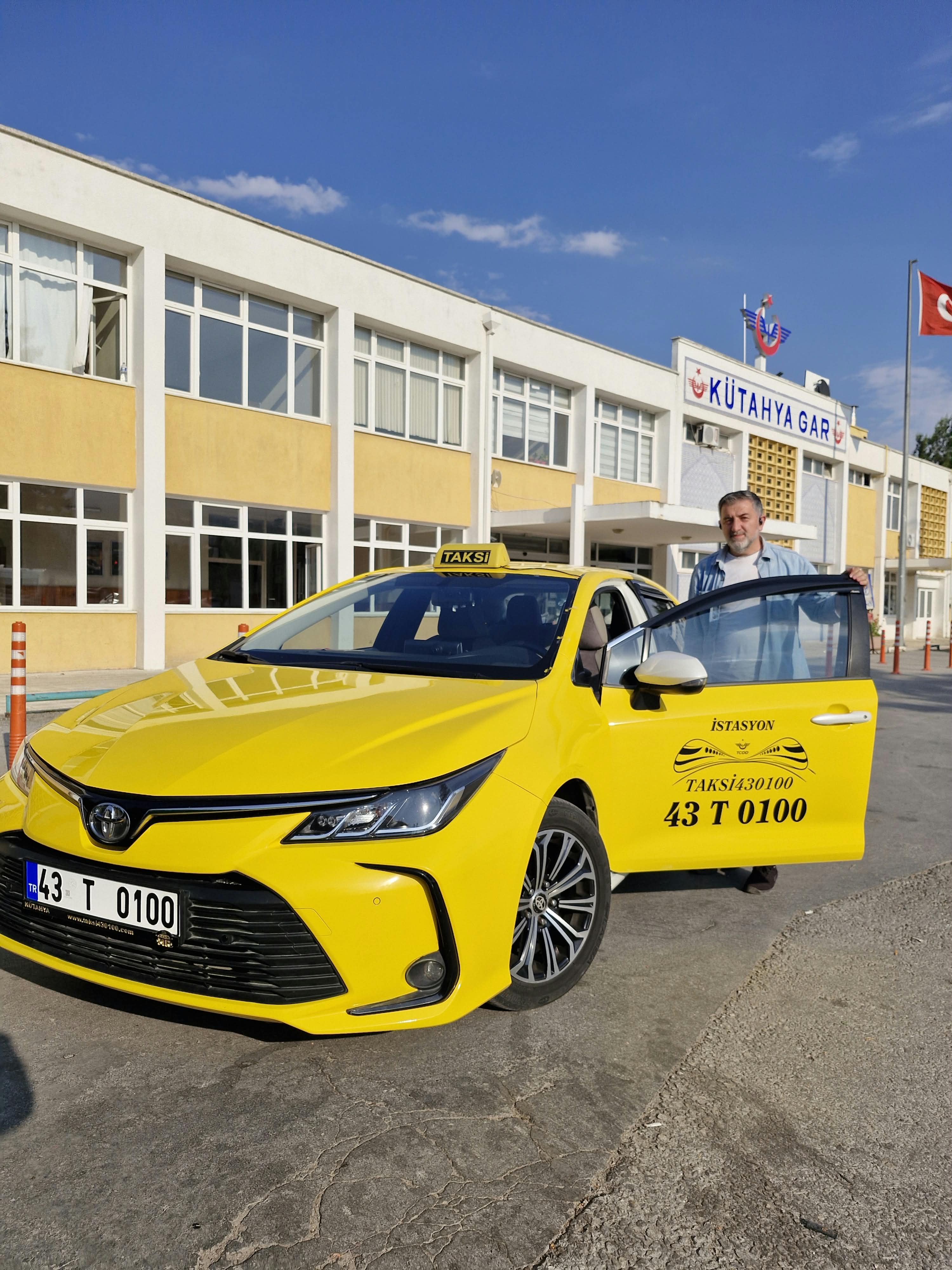 Aracımız | Taksi 430100 - Kütahya — araç fotoğrafı 4